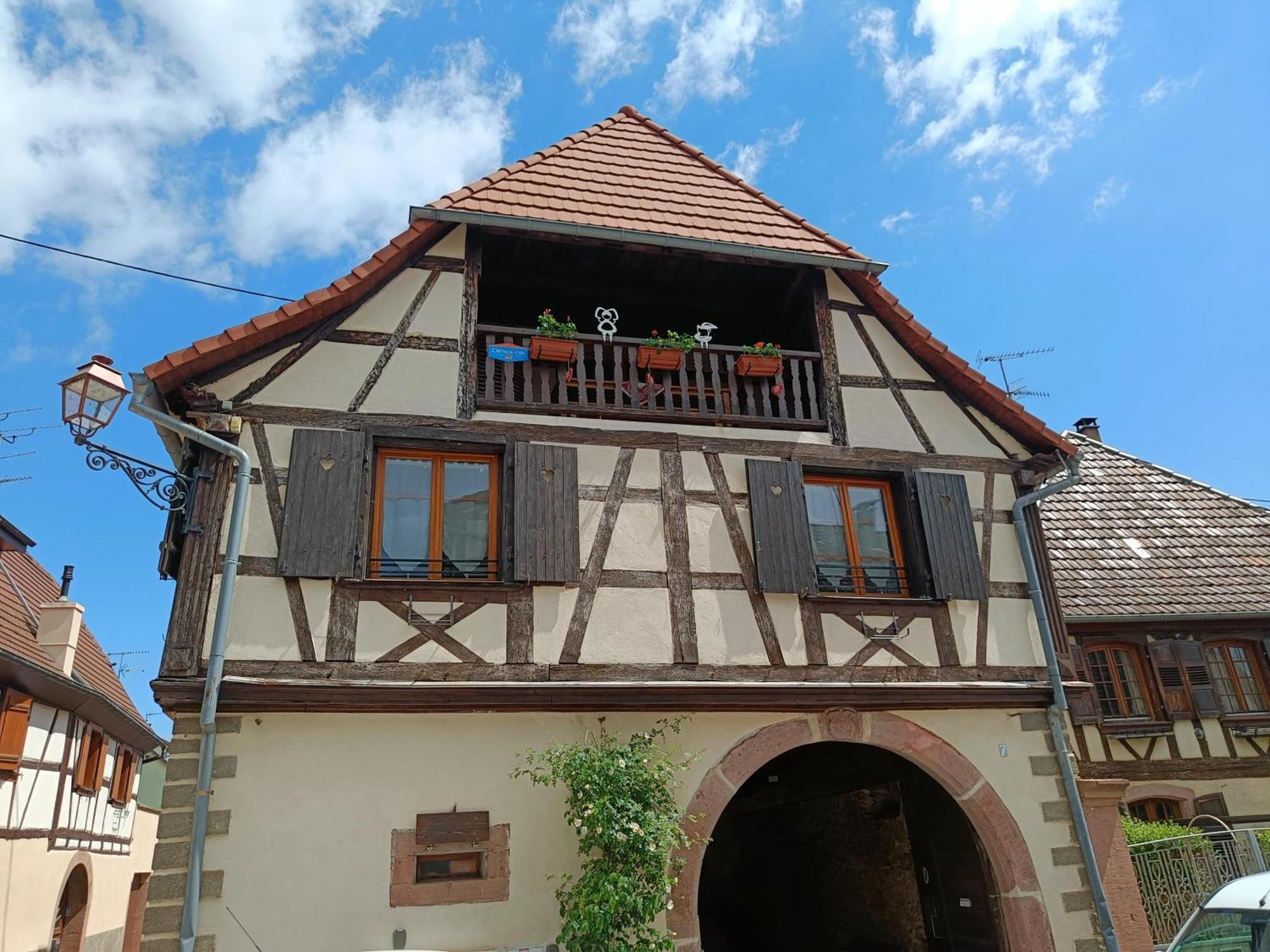 Un Balcon Sur Les Toits Leilighet Beblenheim Eksteriør bilde