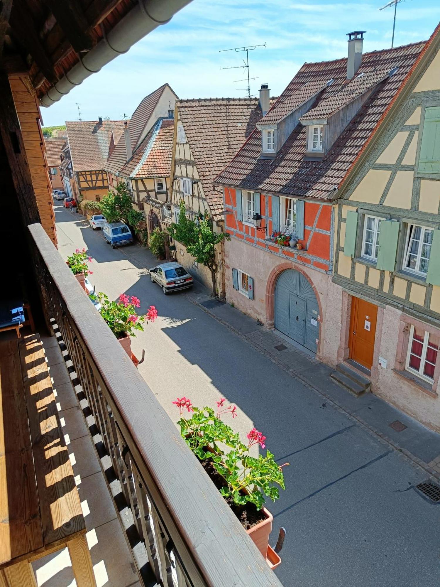 Un Balcon Sur Les Toits Leilighet Beblenheim Eksteriør bilde